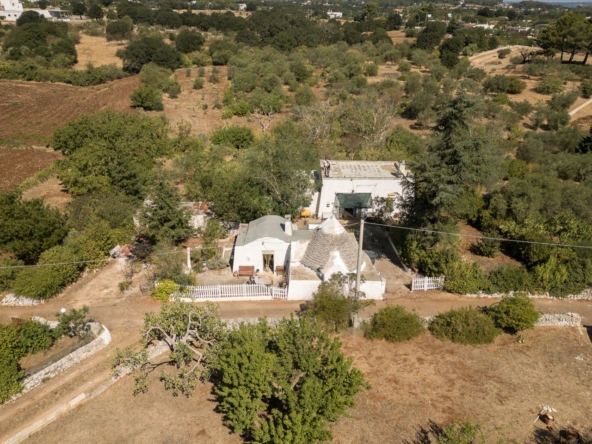 Trulli e casale