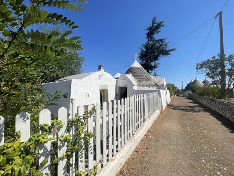 Trulli e casale