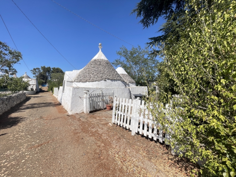 Trulli e casale