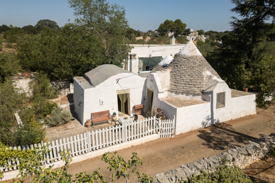 Trulli e casale