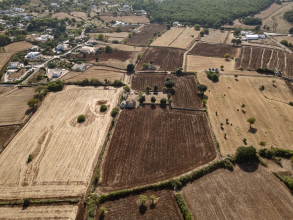 Masseria con trulli